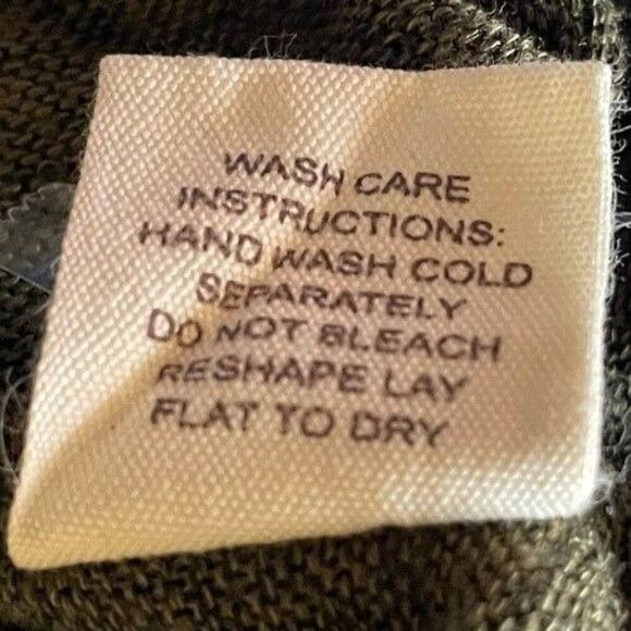 Paper + Tee Women’s Size Small Olive Green Crochet Long Sleeve Front Tie Top - Picture 8 of 11